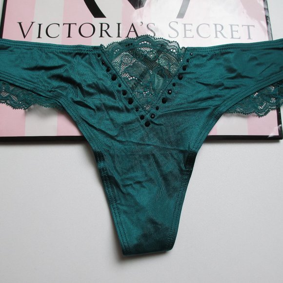 VICTORIA SECRET VERY SEXY Green Thong Panty NWT - Picture 1 of 6